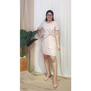 Bigsize công sở - Đầm Xoắn Eo Đen - Bigsize (2 Màu )