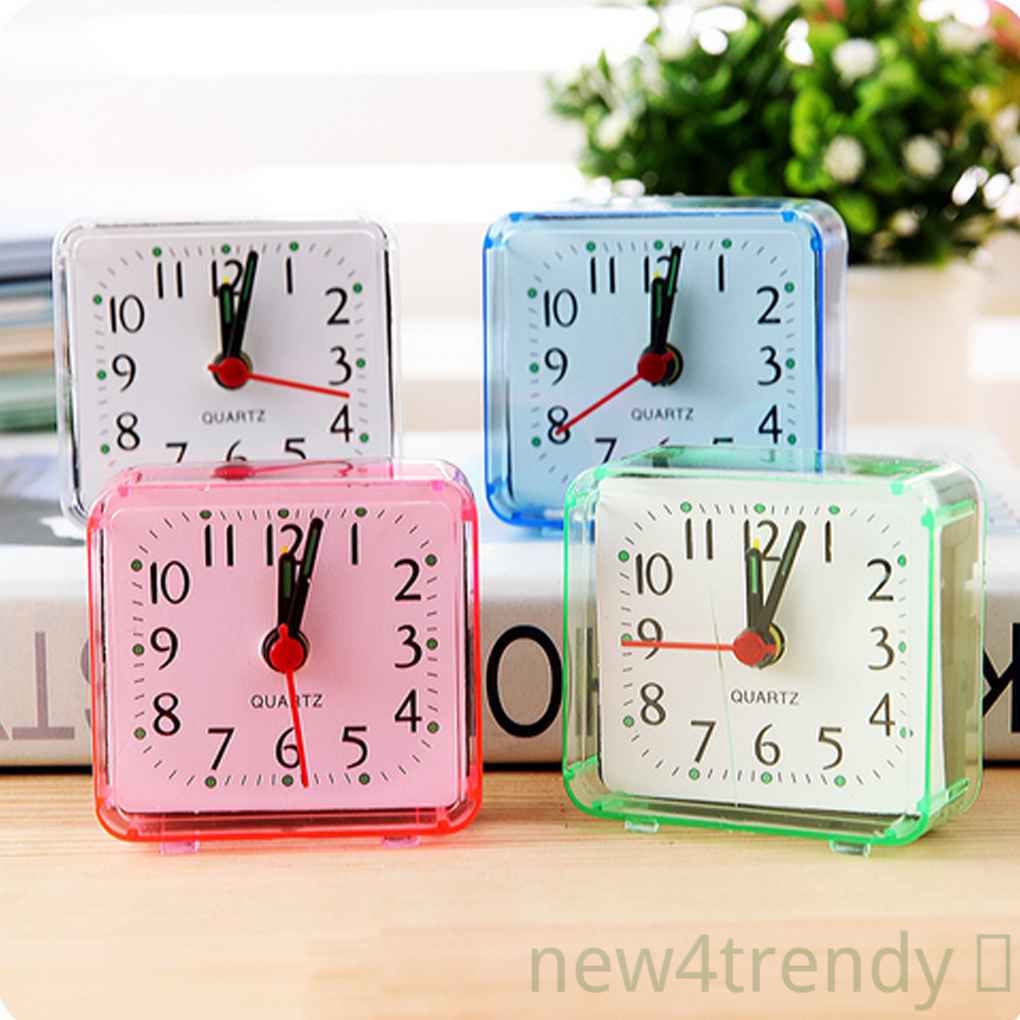 Set 4 đồng hồ báo thức mini để bàn hình vuông trong suốt cho học sinh