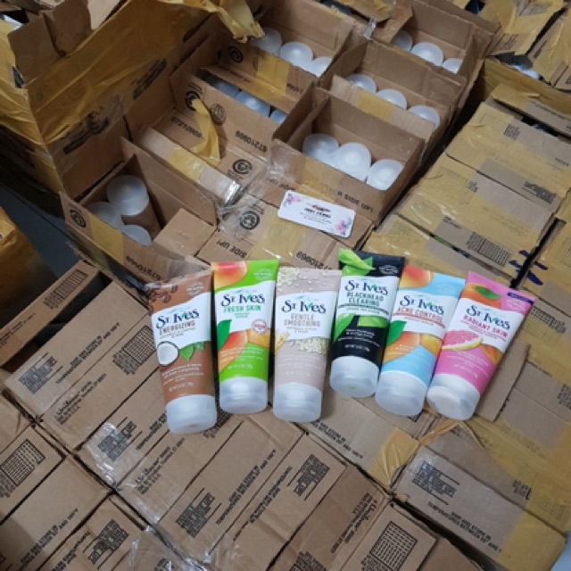 Sửa Rửa Mặt Tẩy Tế Bào Chết ST.IVES ( không có Seal bên trong ) | BigBuy360 - bigbuy360.vn