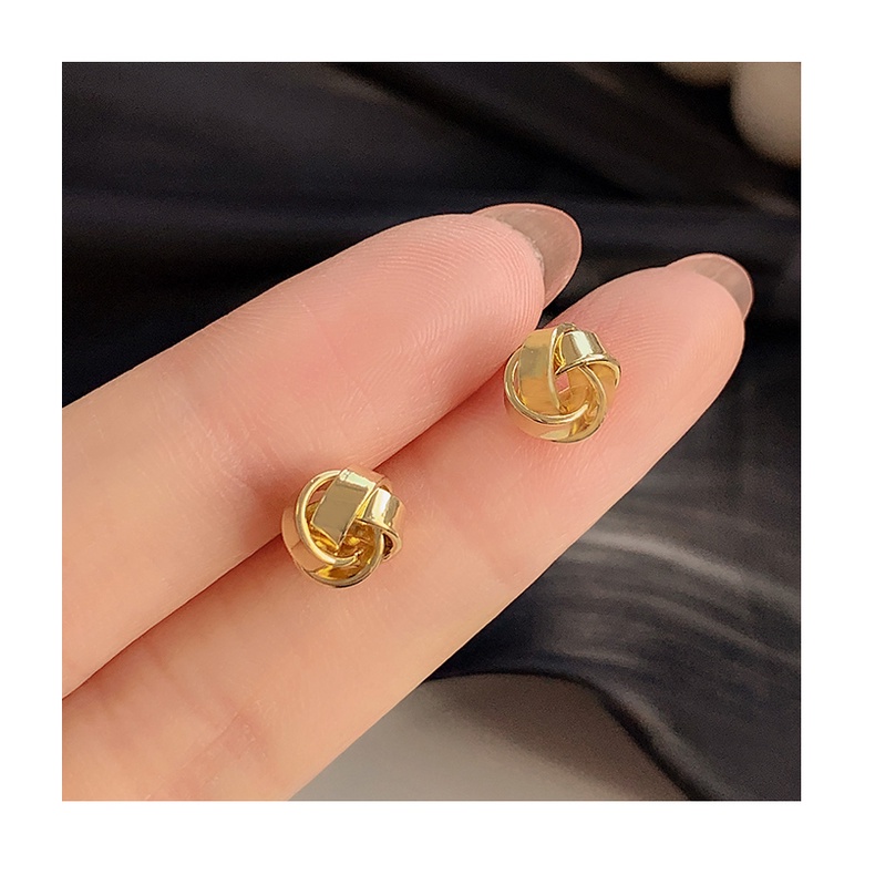 Khuyên tai nhỏ xinh đơn giản tinh tế thời trang dành cho nữ