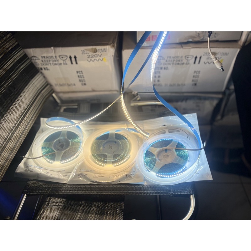 Led cuộn 240 led/m - 5m chạy 12V-DC