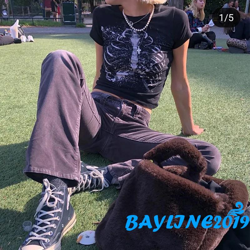 Áo Thun Nữ Ngắn Tay Cổ Tròn Thời Trang