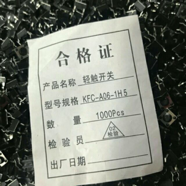 50 CÔNG TẮC CHÍP 4 CHÂN