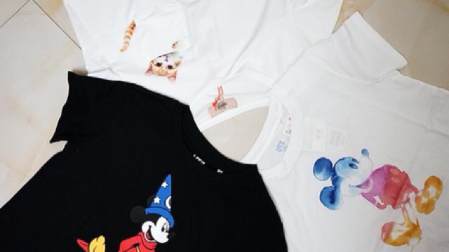 Áo phông / Áo thun nữ Uniqlo hình Mickey