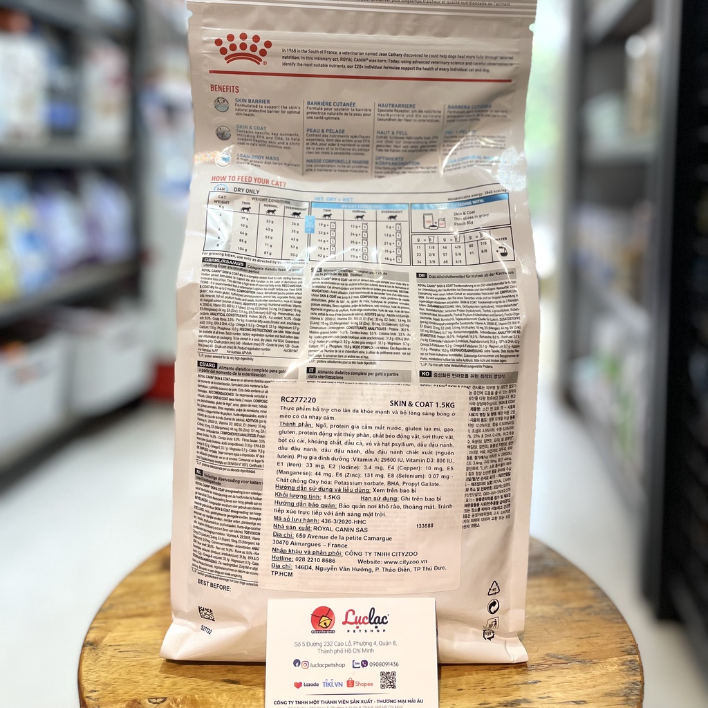 Hạt Royal Canin Skin &amp; Coat hỗ trợ Mèo bị viêm da và rụng lông - Túi 1.5kg chính hãng