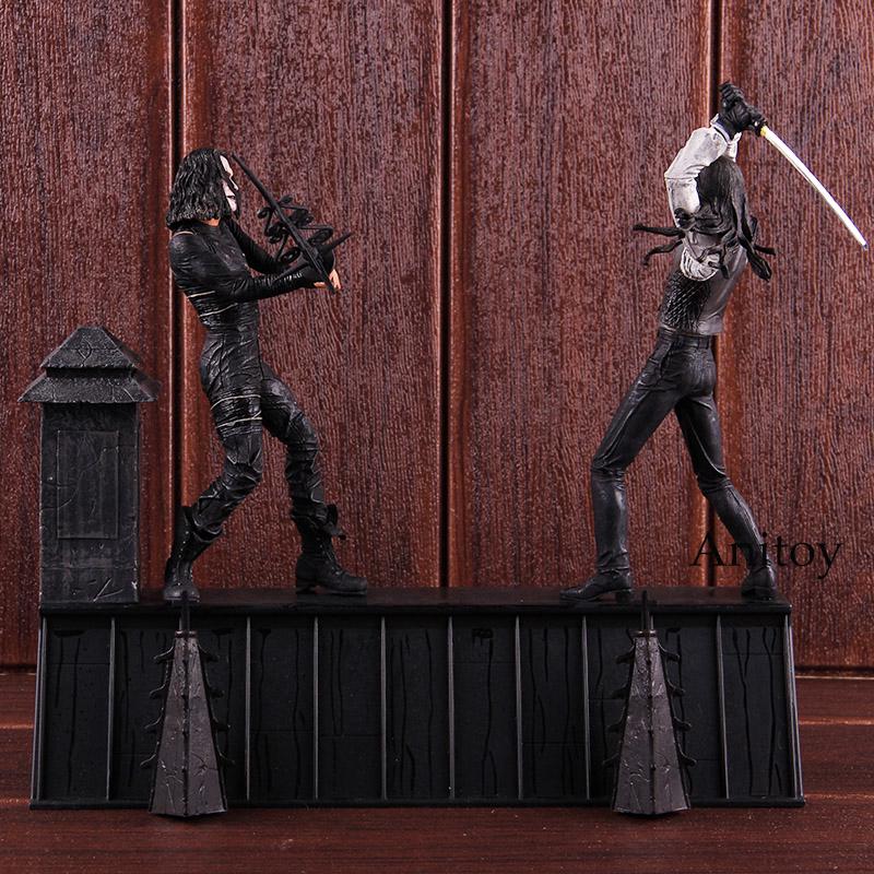 Mô hình nhân vật trong phim The Crow vs. Top Dollar