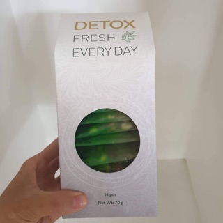 Hộp 14 gói trà detox nụ hoa khô theo mùa tặng bình chính hãng