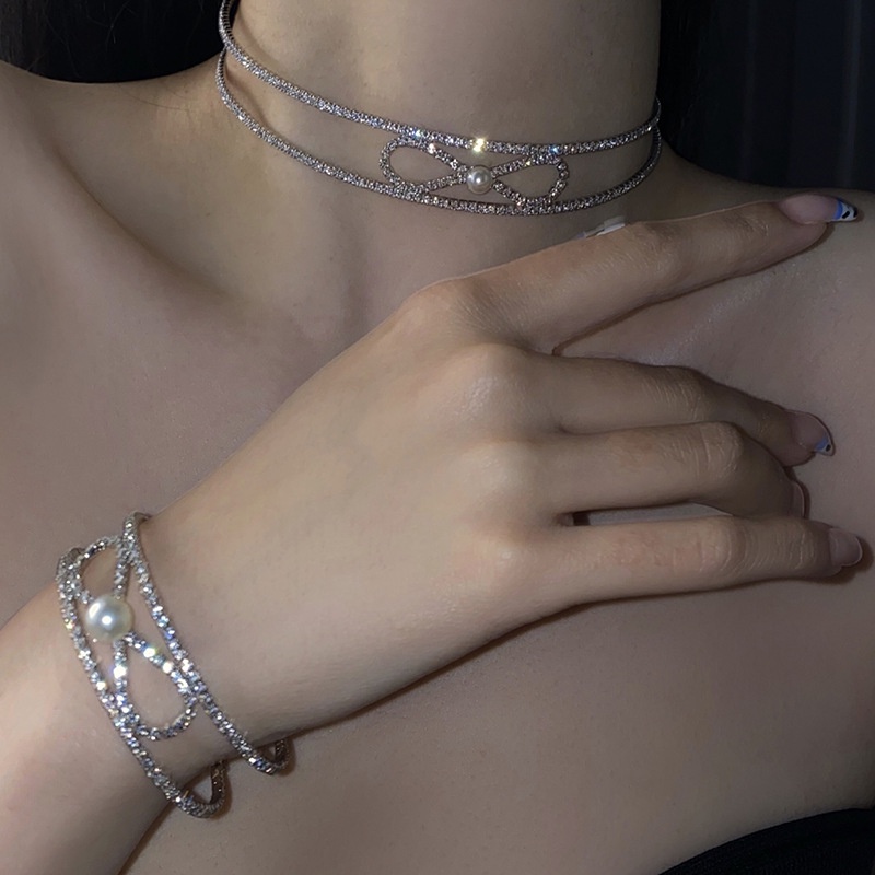 Vòng Đeo Tay Hở Đính Kim Cương Siêu Lấp Lánh Sang Trọng Thời Trang Cho Nữ