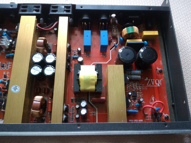 Đẩy bãi class D 4002