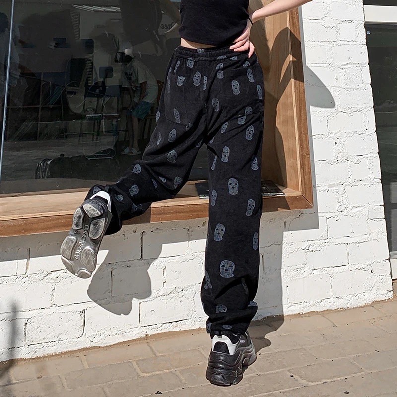 Quần jogger nhung tăm dáng thụng hoạ tiết mặt người phong cách ulzzang kèm ảnh thật