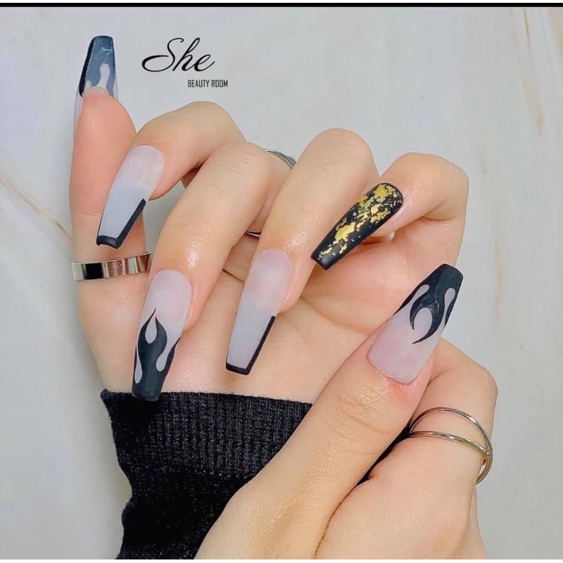 móng úp nail box lửa