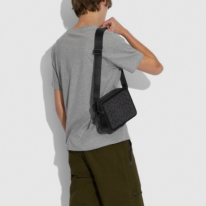 Túi Coach Charter Crossbody for men