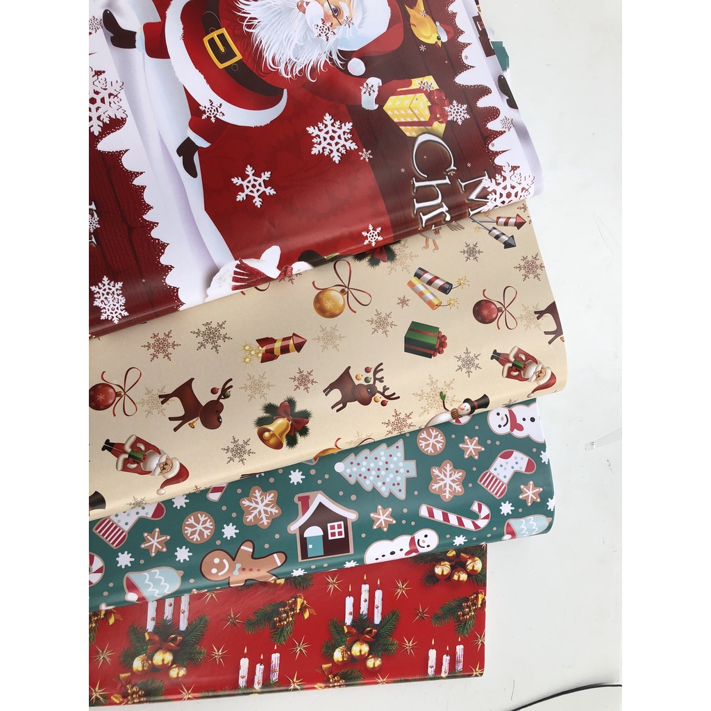 Giấy gói quà họa tiết Giáng sinh Noel loại cao cấp kích thước 75cm x 51cm