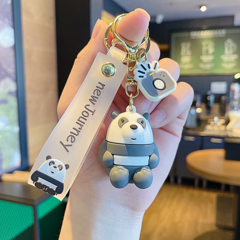 Móc Khóa Hình Gấu Ngồi Trên Xe Hơi Dễ Thương