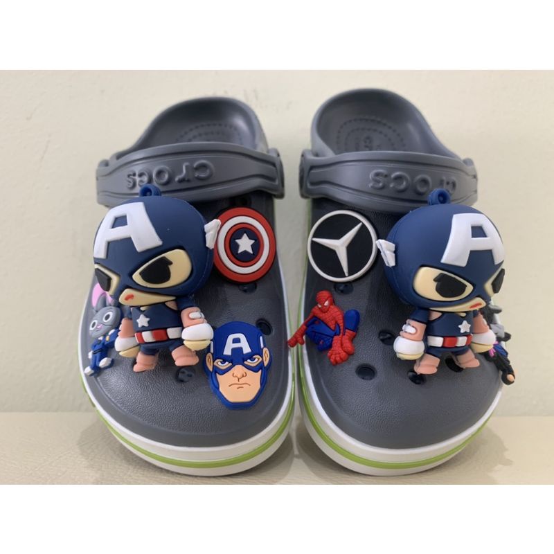 (Tặng 12 sticker) Dép Sục Crocs Baya Màu Ghi Cho Bé Trai+ Sticker Víp . Sản Phẩm Cao Cấp, Nhựa Không Mùi .
