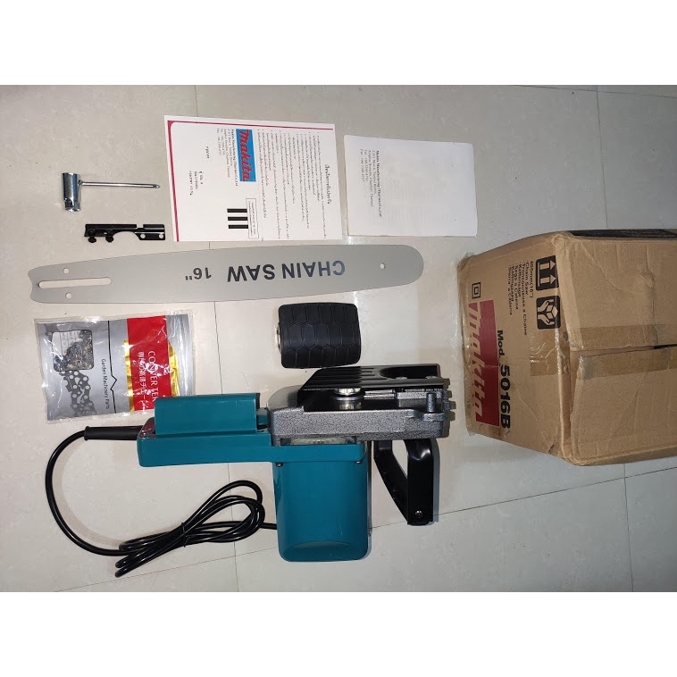 Máy cưa xích điện Makita 5016B, Made in Thailand, công suất 3800W, lam 16inch, xích 29 mắt cắt gỗ, bước 3/8inch. ..