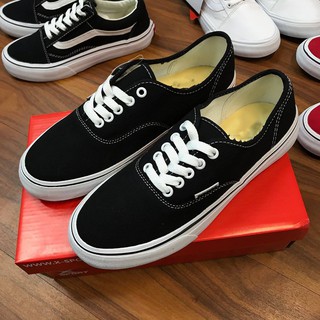giày classic 2 màu