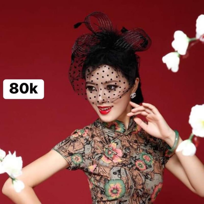 Cài nón cổ điển