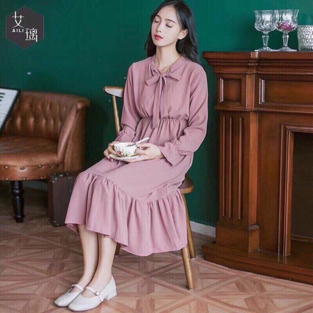Váy nơ xinh xắn