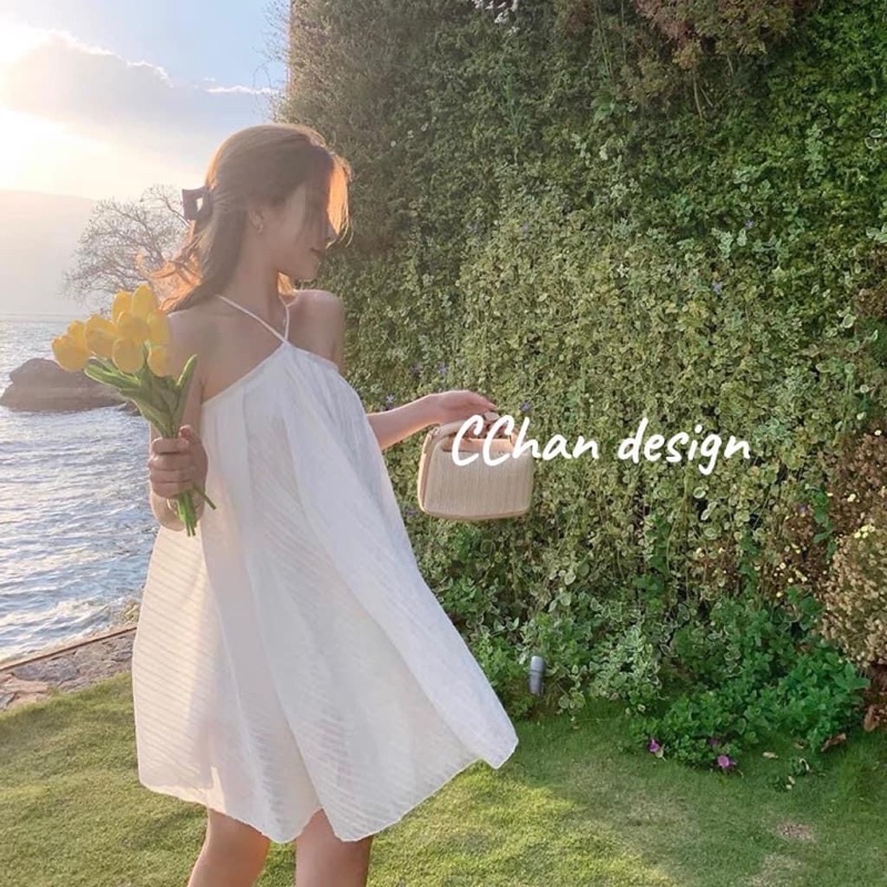 Váy voan trắng CChan design cổ yếm thắt dây hở lưng freesize cho nữ