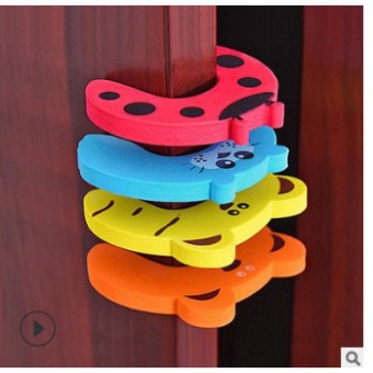 Miếng chặn cửa  chống kẹp tay an toàn cho trẻ nhỏ hình động vật độc đáo - Kanta store