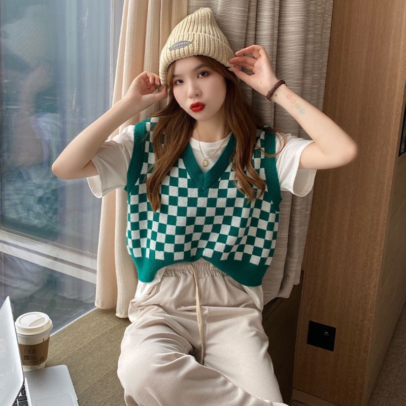 Áo croptop không tay phối sọc caro sành điệu