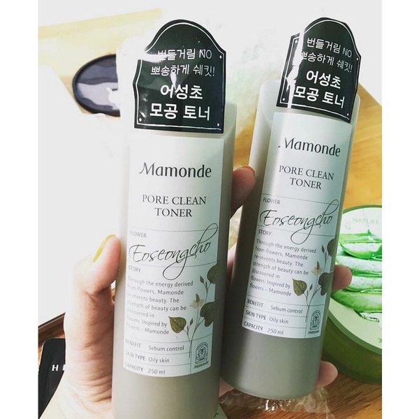 Nước Hoa Hồng Mamonde Pore Clean Toner Diếp Cá Màu Xanh Cho Da Dầu Mụn