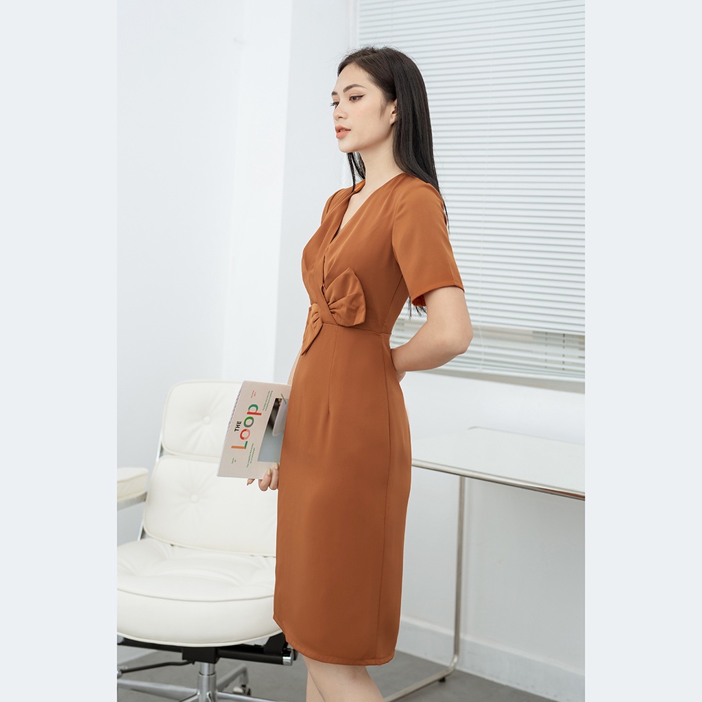 Đầm body nữ công sở thiết kế thời trang Eden cổ tim chất liệu mềm mát có lót chất liệu mango thượng hải - D455