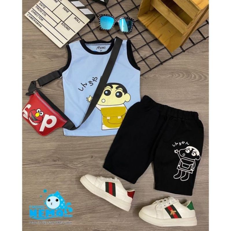 Bộ sát nách cậu bé bút chì