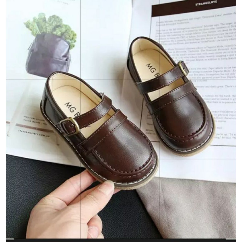 Giày lười cho bé