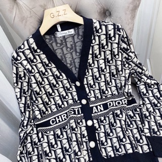 ÁO CADIGAN LEN D10R ĐEN