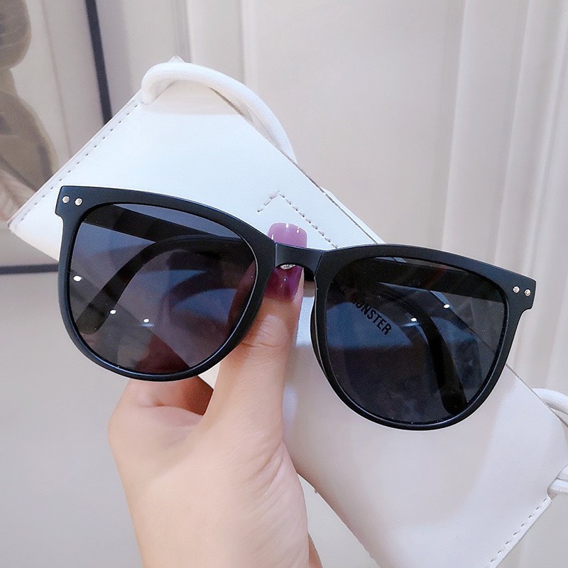 Kính Form tròn Nam Nữ 617 gấp gọn Chất liệu nhựa hàn quốc kiểu dáng hot trend