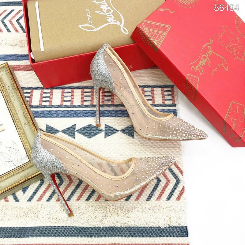 Giày cao gót mũi nhọn lưới đá LBT