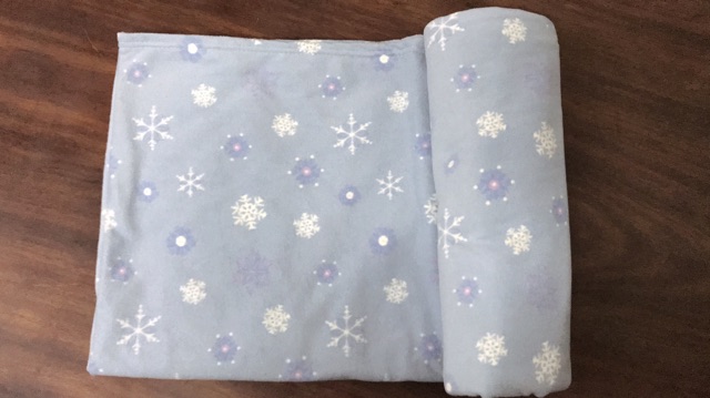 Chăn nỉ văn phòng hoạ tiết - Giao màu ngẫu nhiên + Freeship