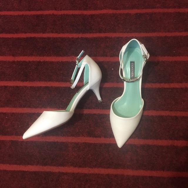 Giày cao cấp GDFENDU - 3p 2 màu trắng và hồng phấn