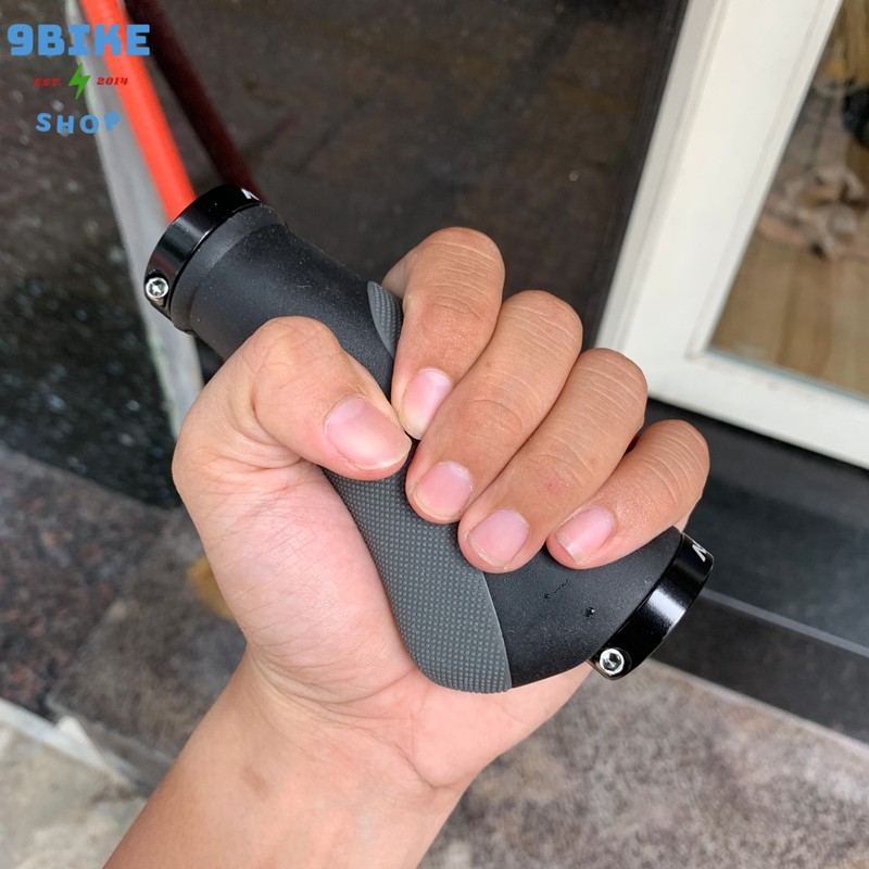 Bao tay xe đạp thể thao Astro
