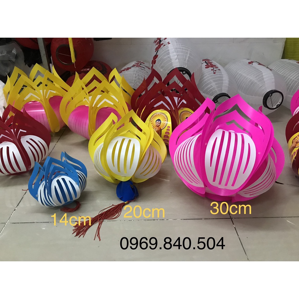 SET 5 Đèn lồng nhựa hoa sen xuyên sáng trang trí quán cafe, sân vườn, chùa, đường phố