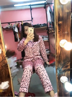 🌸🌿ĐỒ BỘ LỤA SATIN DA BEO 🌿🌸