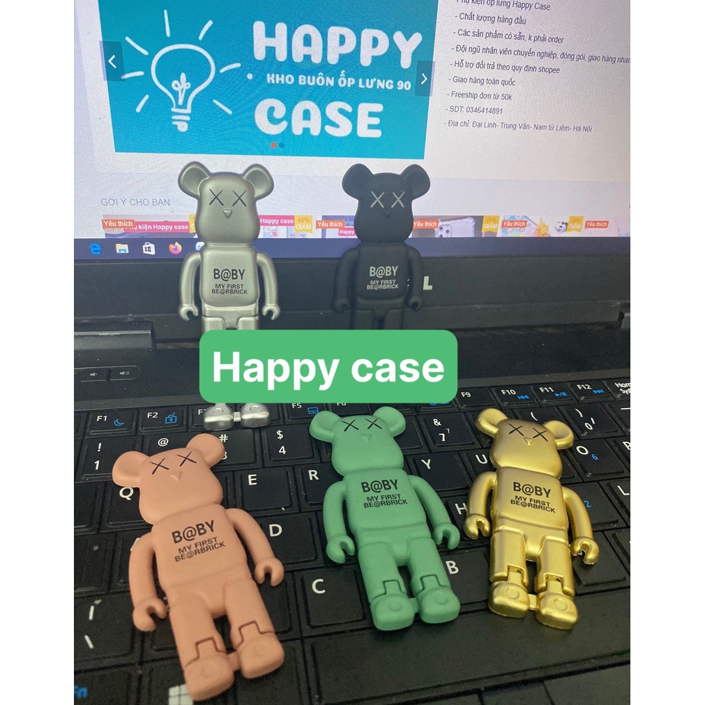 Miếng dán lưng ốp điện thoại hình gấu Kaws, kéo dài thành giá đỡ điện thoại, 2in1 tiện lợi