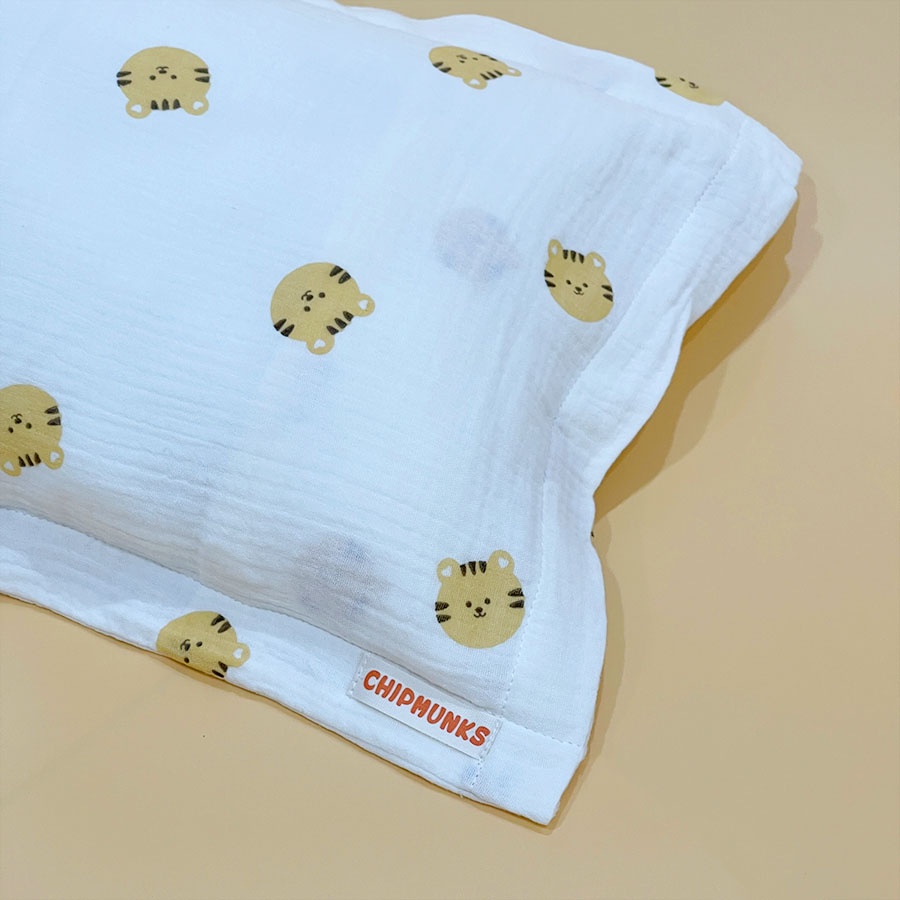 Gối xô Muslin lõi bông tuyết Hàn Quốc CHIPMUNK cho bé 3 - 36 tháng KT 28x43 cm