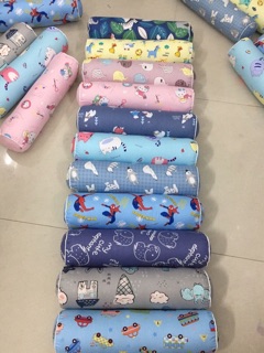 Gối ôm vỏ cotton cho bé