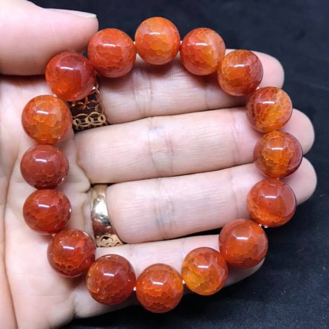 VÒNG TAY ĐÁ PHONG THỦY VÂN RỒNG ĐỎ 12LY