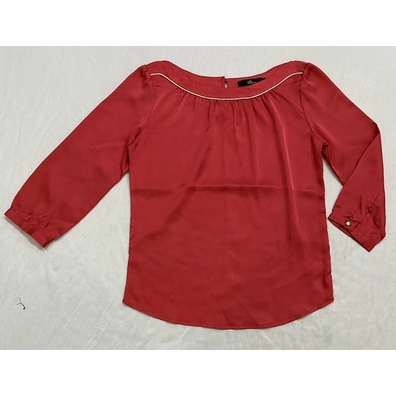 L80 -Áo cổ thuyền vải phi lụa đỏ Nino.maxx (SizeS, M, ) - Thanh lý vnxk