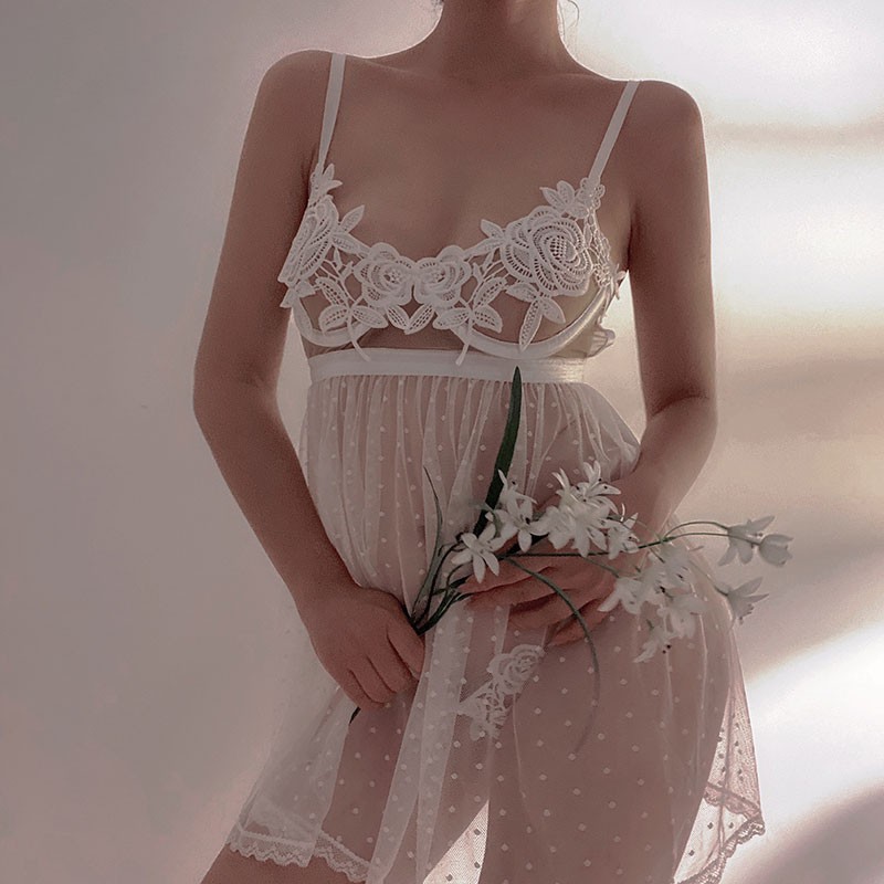 Váy ngủ sexy gọng ngực chấm bi xuyên thấu VN48