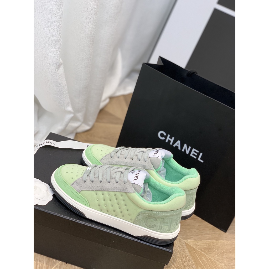 Giày sneaker nữ da thật thời trang cao cấp 𝘾𝙝𝙖𝙣𝙚𝙡 𝘾𝙝𝙖𝙣n𝙚𝙡 CN thiết kế da lộn, phong cách cá tính