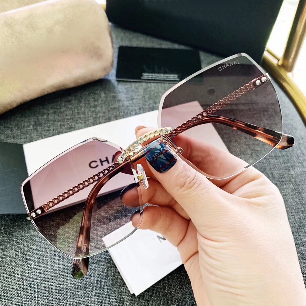 Mắt kính râm mát thời trang nữ nam cao cấp gọng vuông màu Gradient mẫu mới nhất 2022 chống tia bức xạ và bảo vệ mắt 007