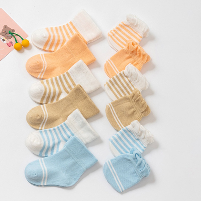Set 4 Đôi Tất + Găng Tay Thiết Kế Thoải Mái Thời Trang Thu Đông Cho Bé 0-3 Tháng Tuổi