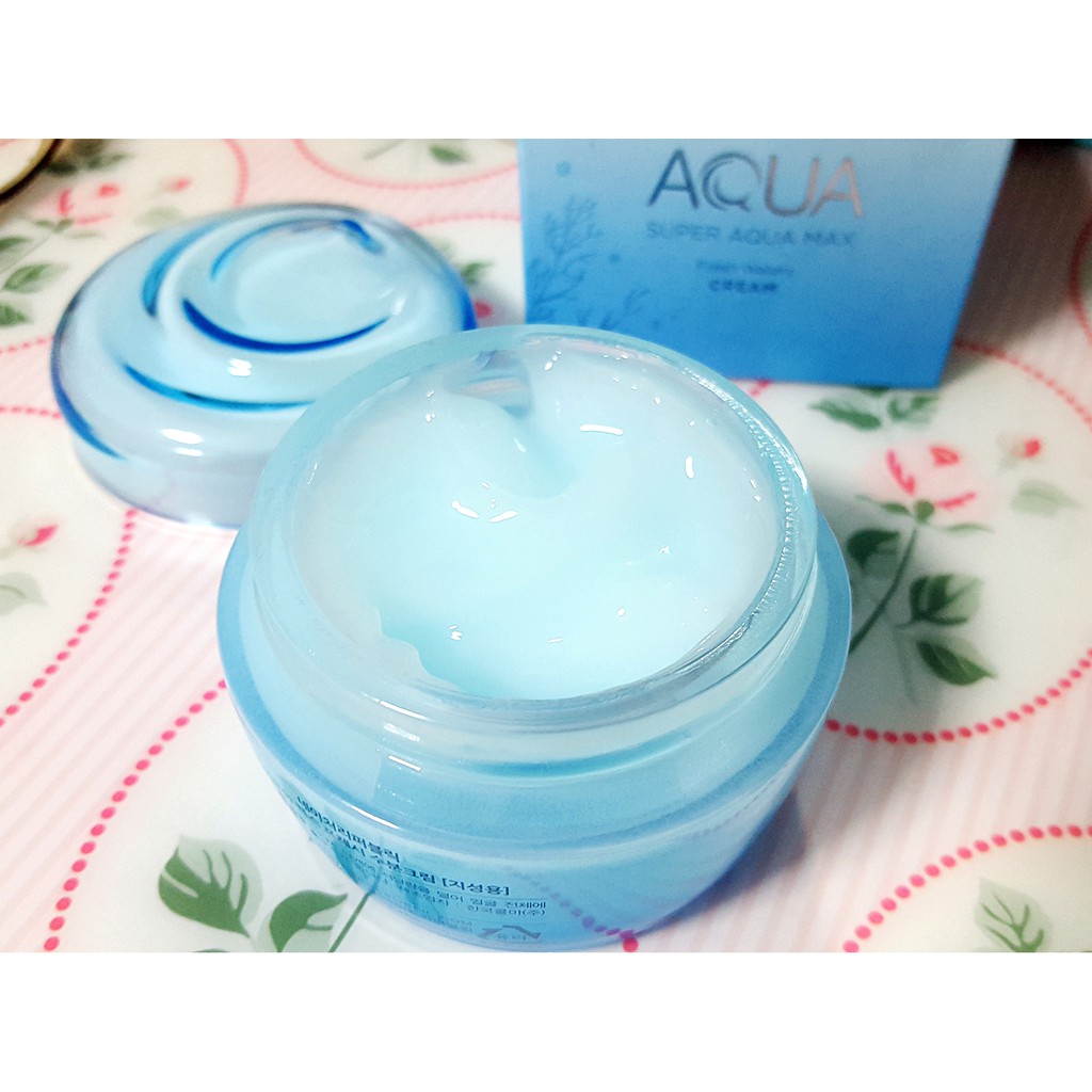 Kem dưỡng da NATURE REPUBLIC SUPER AQUA MAX FRESH WATERY CREAM 80ML dành cho da dầu (xanh biển)