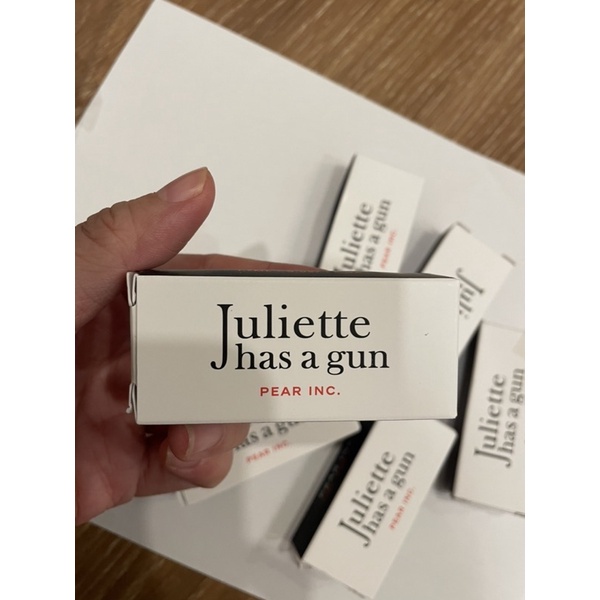 Vial Sample Mẫu thử Nước Hoa Juliette Has A Gun Not A Perfume / Pear Inc Vanilla Vibes1.7ml