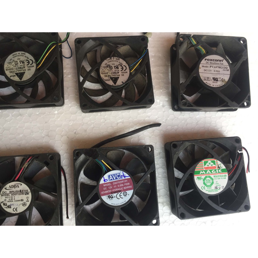 Quạt Fan 12V kích thước Fan 7 (7x7Cm)